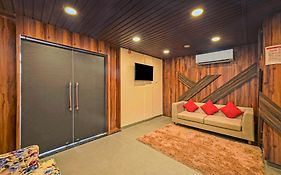 Townhouse Oak Hillside Aqua